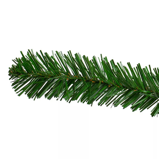 Deluxe Windsor Pine Artificial Christmas Wreath - 36" Unlit