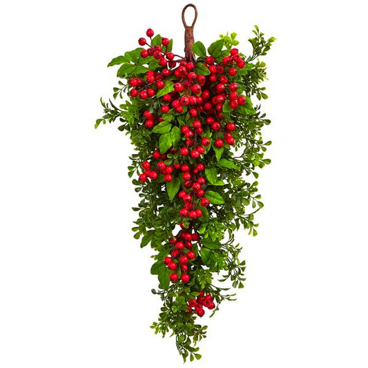 26" Berry Boxwood Teardrop Artificial Wreath for Home Decoration