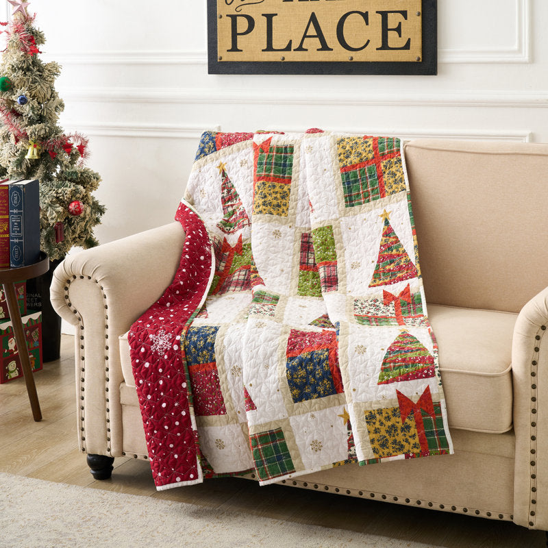 Greenland Home Fashions  Throw Blanket â€“ Deck the Halls Design, 50x60, Festive Holiday Accent