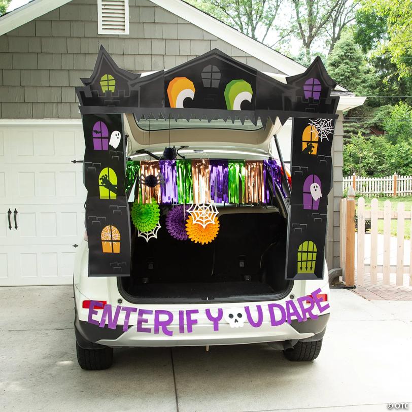 Haunted House Trunk-or-Treat Decorating Kit - 17 Pc.