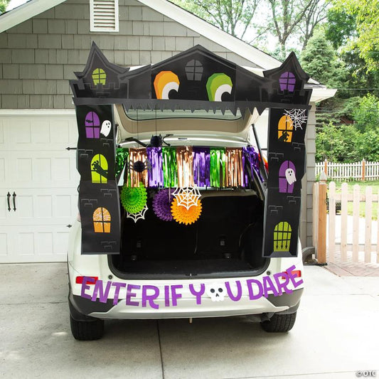 Haunted House Trunk-or-Treat Decorating Kit - 17 Pc.