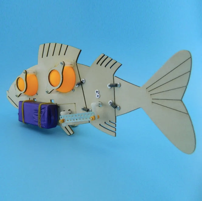 Wooden STEM Toys Puzzle Electric Swimming Fish DIY Kit Assemble Technology Educational Science Experiment Machnical Fish Model