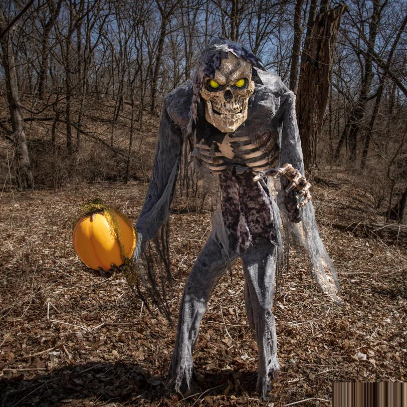 Prowling Jack Animated Prop 7 Ft
