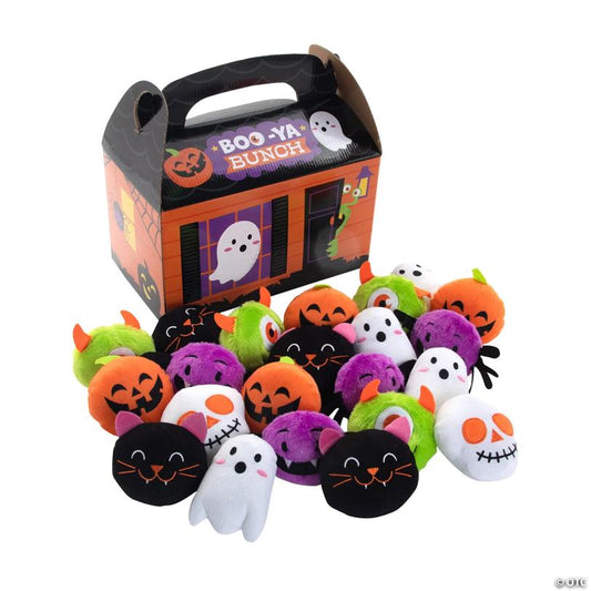 Mini Haunted House with Stuffed Halloween Characters Kit - 25 Pc.