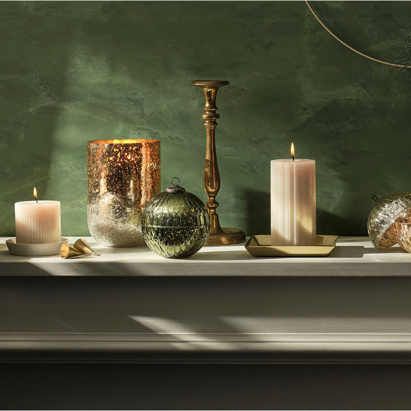 Noble Holiday Woodfire Large Radiant Glass Candle