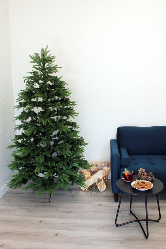 Northern Fir Full Christmas Tree 6 FT