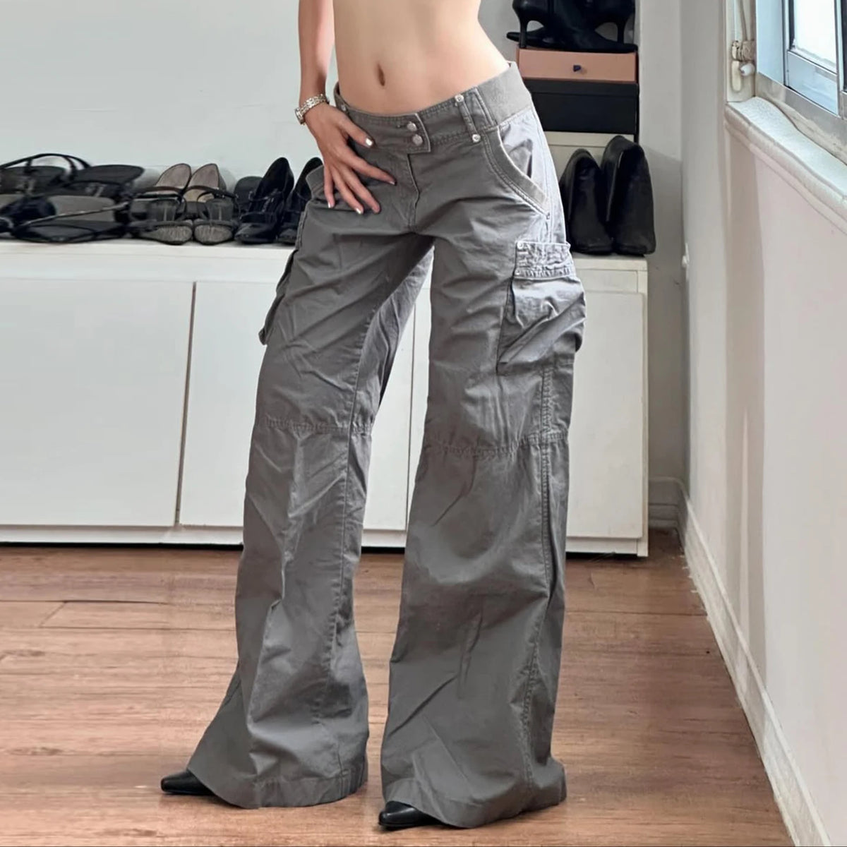 SUCHCUTE Chic Gray Cargo Jeans Y2k Streetwear Casual Loose Denim Pants For Women Aesthetic 90s Low Waist Straight-leg Trousers