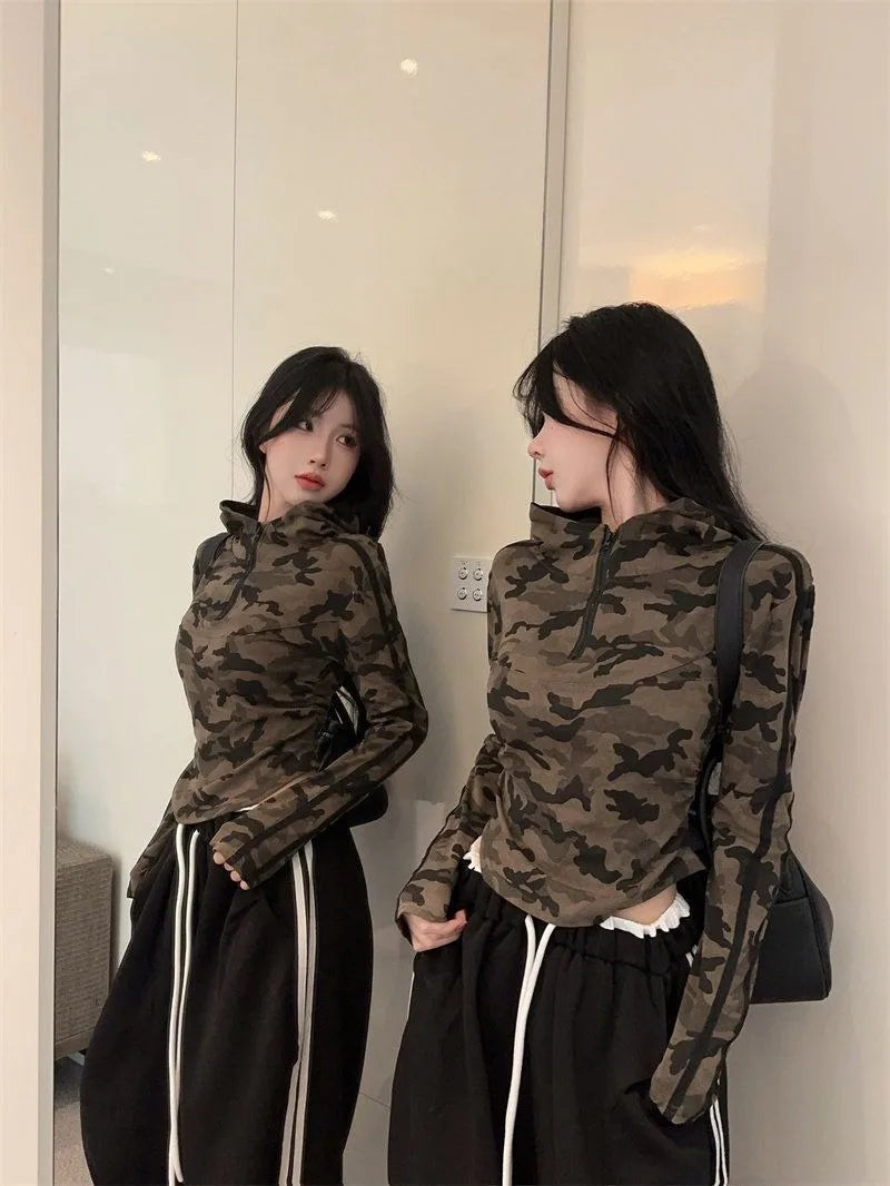 Women's Fashion Camo Print Half Zipper Hoodie Long Sleeve Tee Unique Design Slim Fitted Casual Pullover Tops for Women