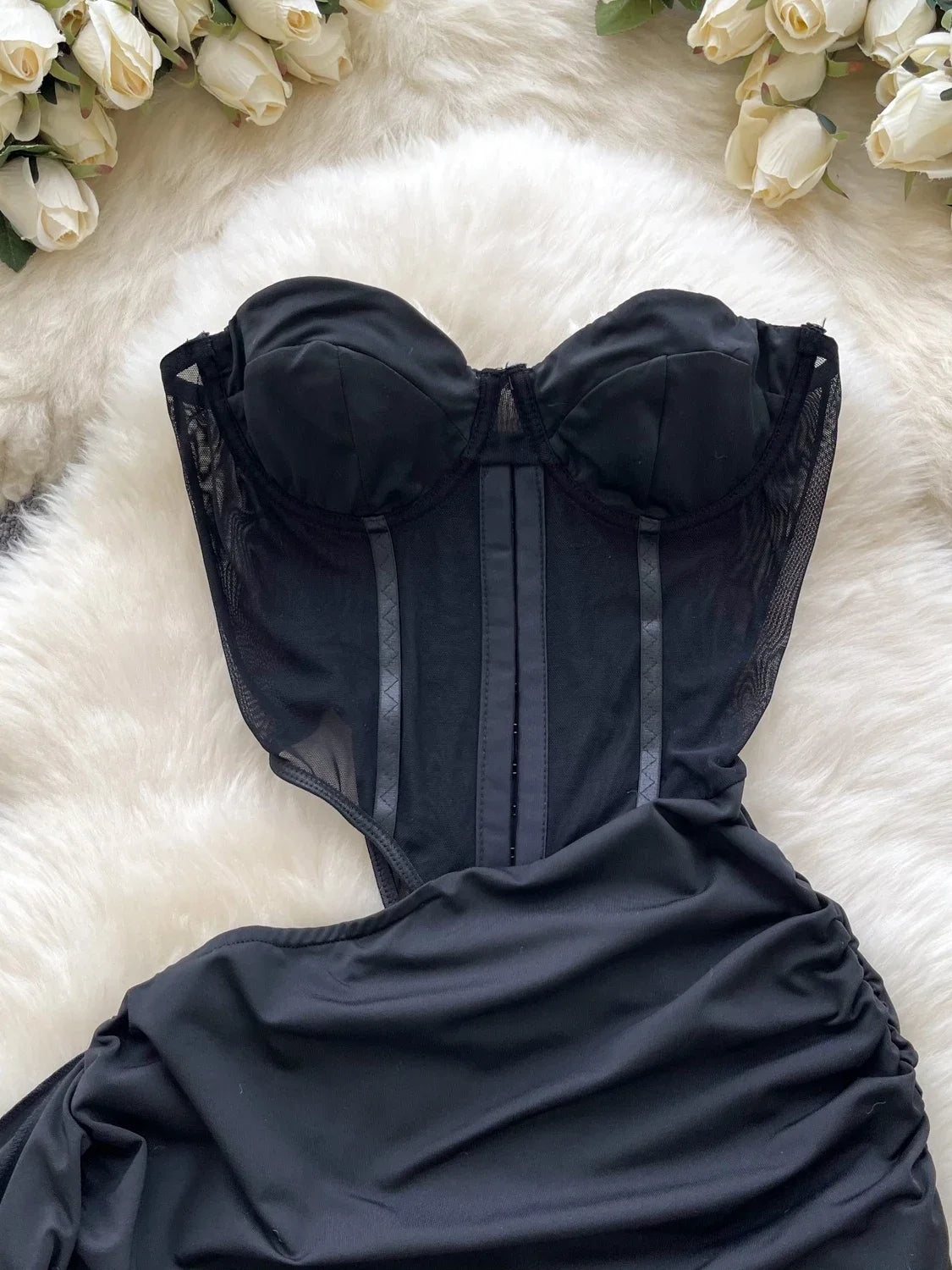 Foamlina American Sexy Hollowed-out Waist Tube Top Dress for Women's Pleated Waist Hip-wrapped Streamer Girl's Short Dress