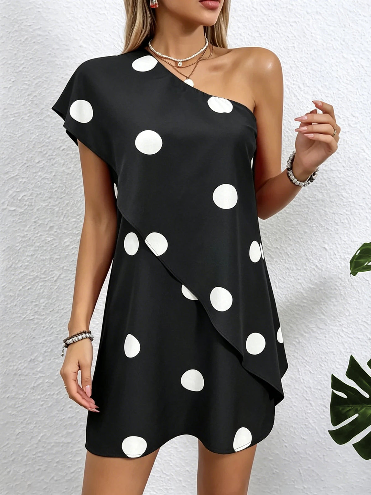 Ladies Elegant Casual Simple Polka Dot Print Ruffle Hem Dress Women's Fashion Round Neck Short Sleeve Dress