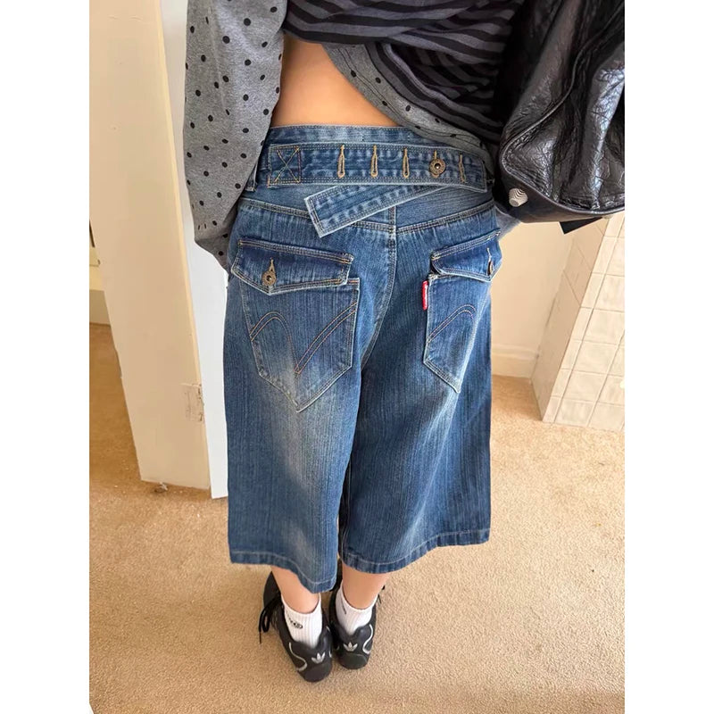 YIBASHU Women American Retro Embroidery Jorts Jeans Shorts Y2K 2000s Harajuku Calf-Length Denim Pant Japanese High Street Grunge