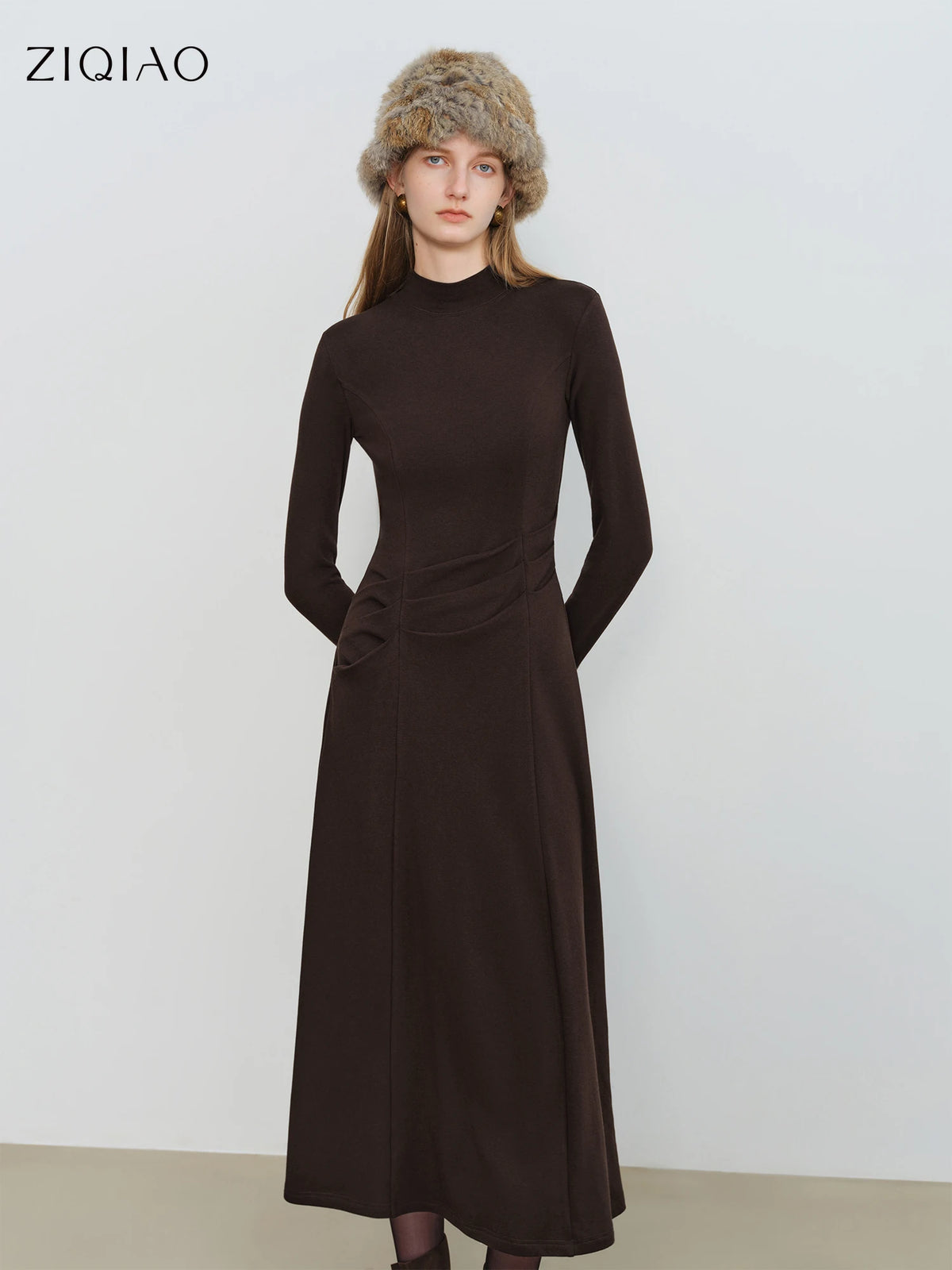 ZIQIAO Autumn Winter 2025 Women's Waist-Defined Maxi Dress - Classic Black Timeless Silhouette Flattering Fit Office Elegant