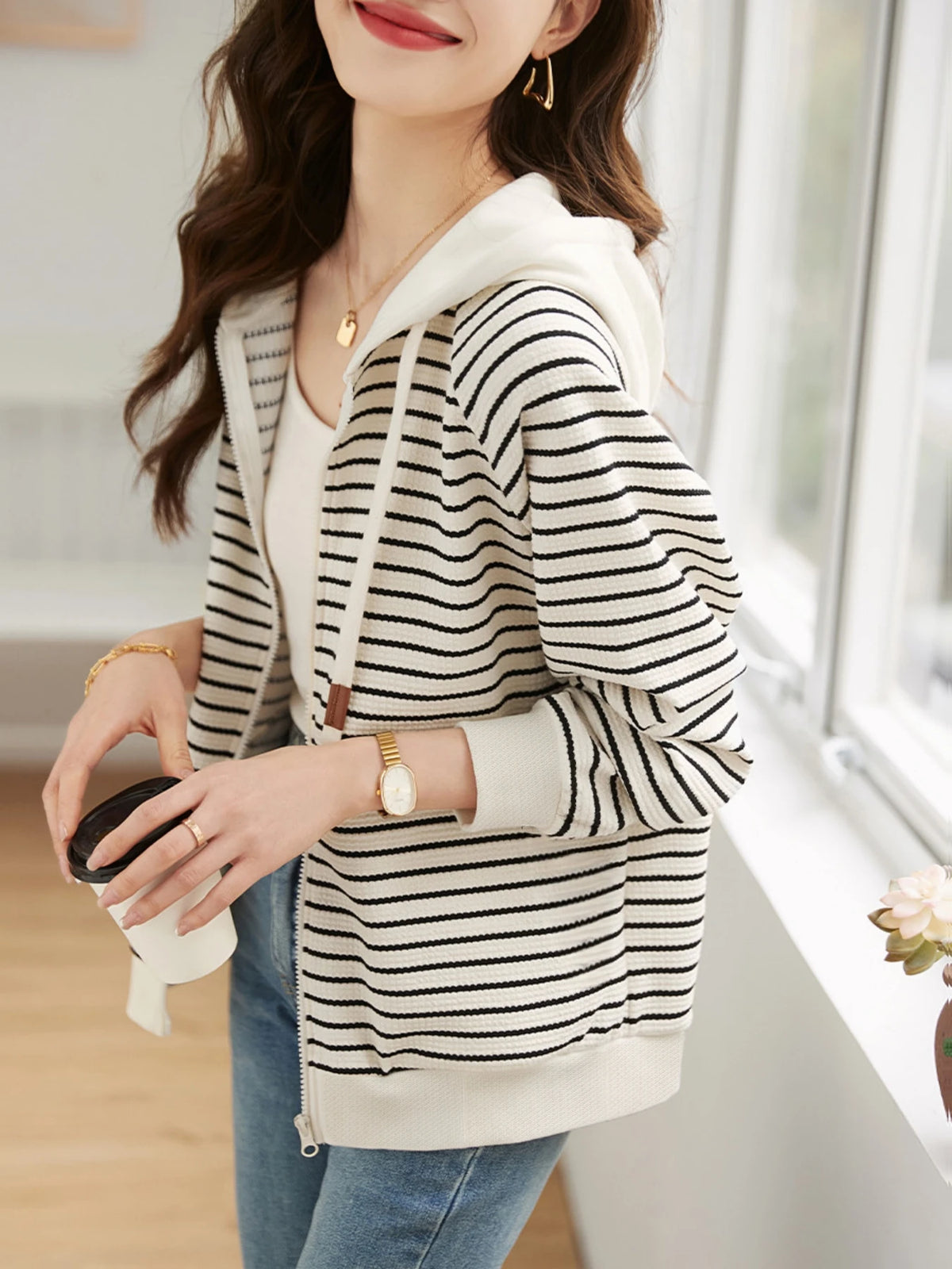 Women's Fashionable Striped Full Zip Hoodie Jacket Casual Long Sleeve Outerwear with Soft Lining And Adjustable Drawstring