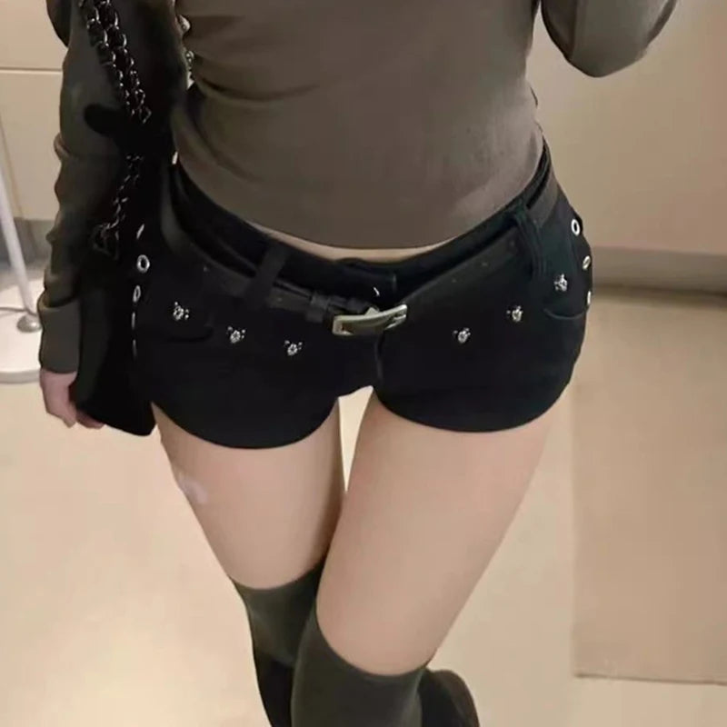 Woman Popular Sexy Low Waist Y2k Jeans Female Vintage Korean Fashion Mini Pants Girls Vintage Designer Gothic Black Denim Shorts