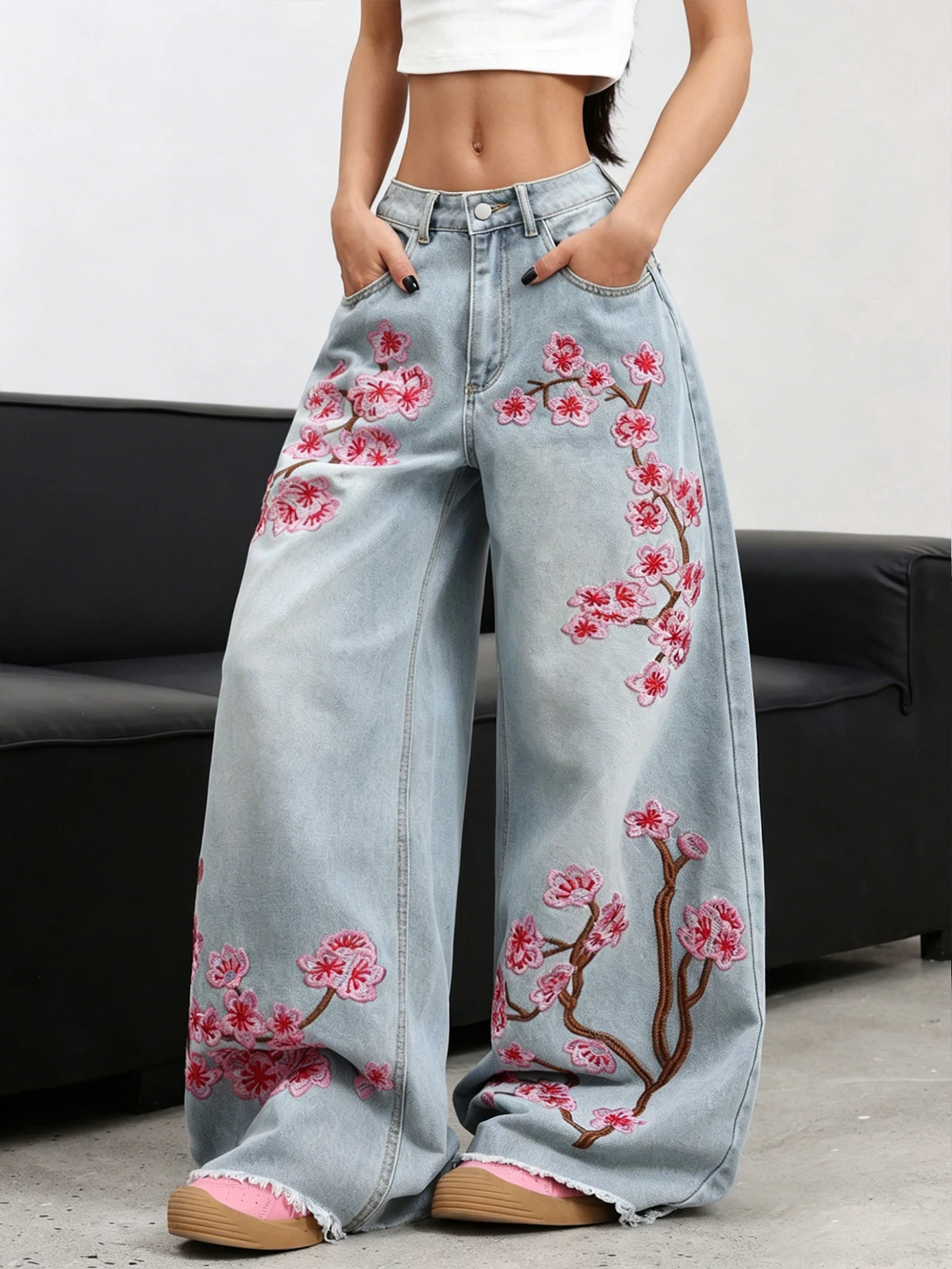 ·American Retro Plum Blossom Embroidery Design Blue Women's Loose Wide-Leg Jeans Y2K Street Fashion Versatile Straight Trousers