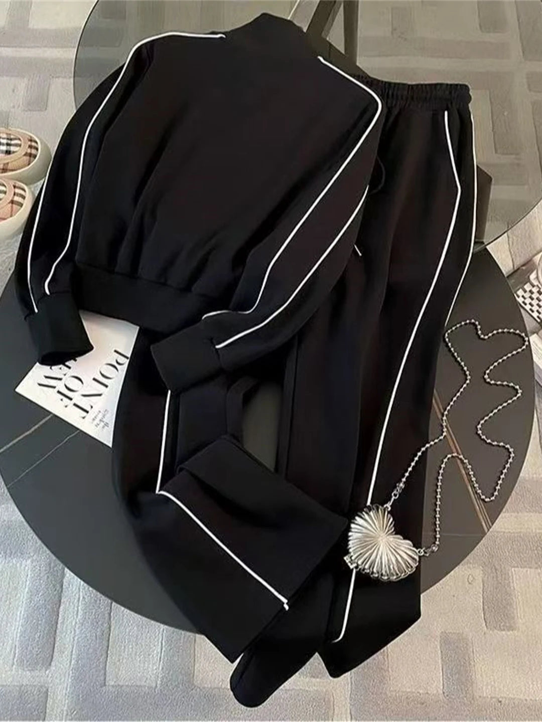 Casual Sportswear Set Women's Spring Fashion Age-Defying Loose Sweatshirt Small Size Wide Leg Pants Two-Piece Set