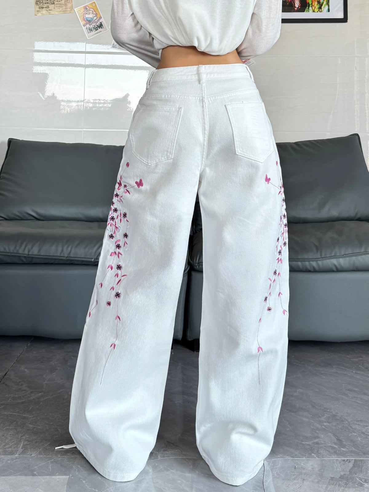 American High-Street Floral Embroidery Design White Women's Baggy Wide-Leg Jeans Vintage Y2K Street Trend Versatile Spicy Pants