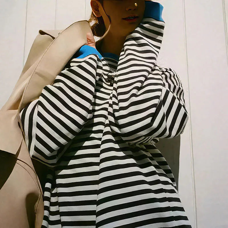 Women's Fall/Winter New Striped Round Neck Loose Casual Long Sleeve Sweatshirt Streetwear Harajuku Style Sweatshirt Jacket