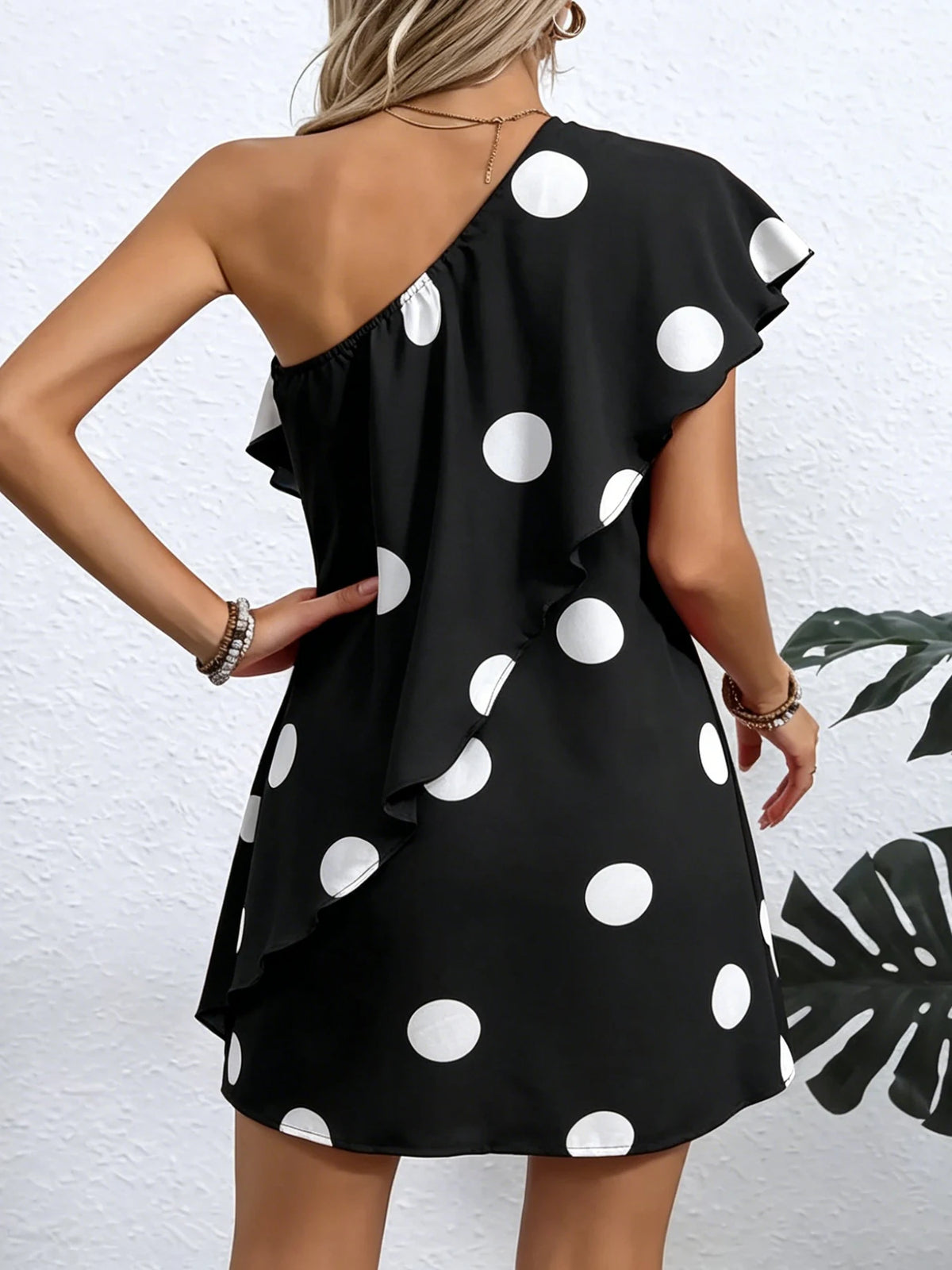 Ladies Elegant Casual Simple Polka Dot Print Ruffle Hem Dress Women's Fashion Round Neck Short Sleeve Dress
