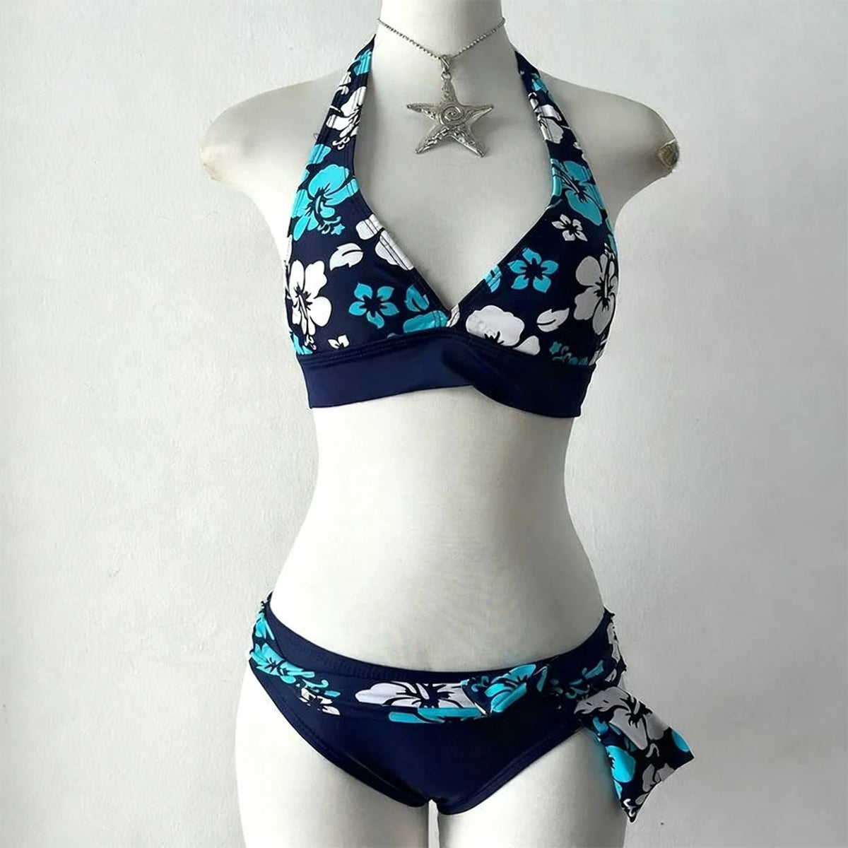 Vacation style women's bikini set two-piece neck hanging, sexy, fashionable, versatile, suitable for daily wear