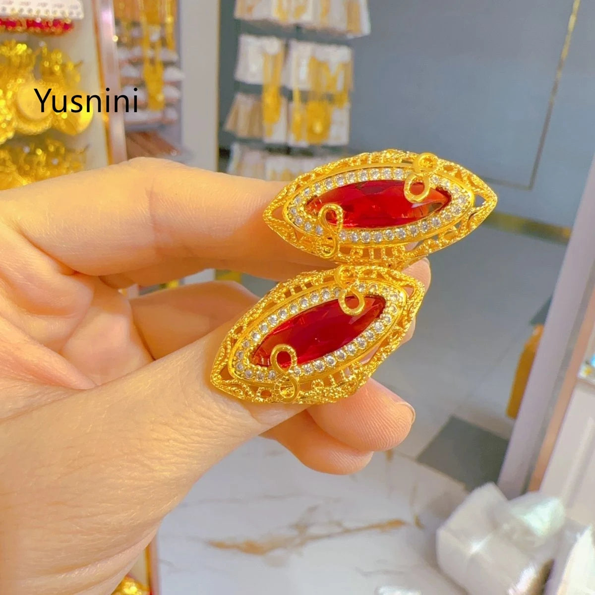 New French Dubai Fashion 24K Gold Plated Ring Exquisite Engagement Party Jewelry for Lovers