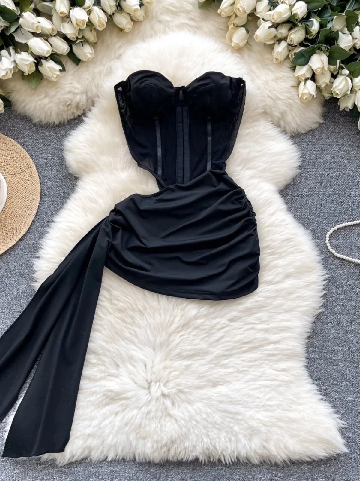 Foamlina American Sexy Hollowed-out Waist Tube Top Dress for Women's Pleated Waist Hip-wrapped Streamer Girl's Short Dress