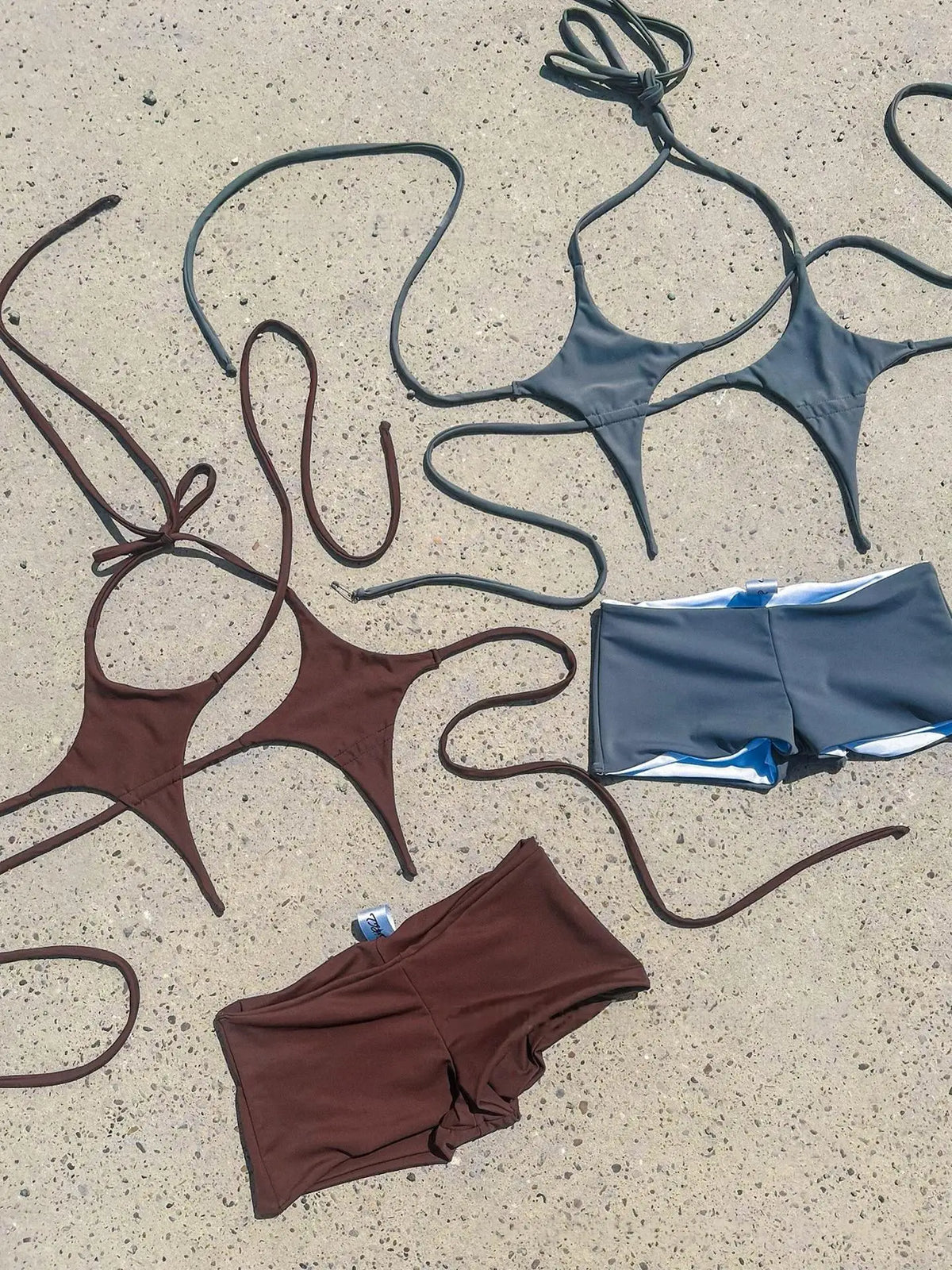 Sub-cultural personality design spice girls hot wind hanging neck bikini suit beach pool to wear lace-up women's bikini.