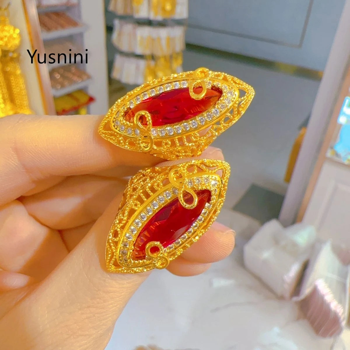 New French Dubai Fashion 24K Gold Plated Ring Exquisite Engagement Party Jewelry for Lovers