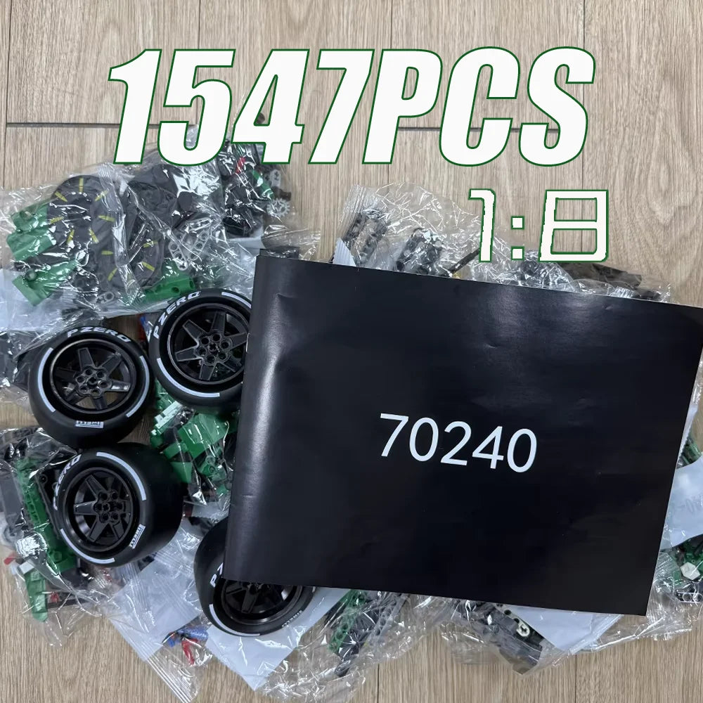 2026 NEW Technical Classic Performance 1547PCS Green Sports Car Building Blocks MOC DIY Assembly Model Boys Toys Christmas Gifts