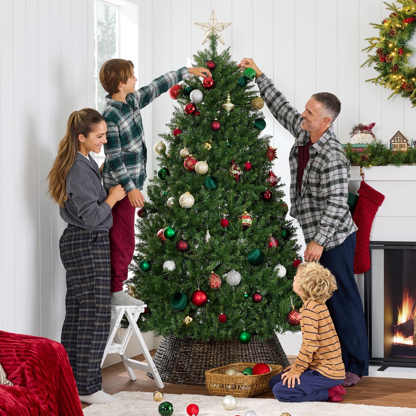 Hinged Douglas Fir Artificial Christmas Tree with Metal Stand