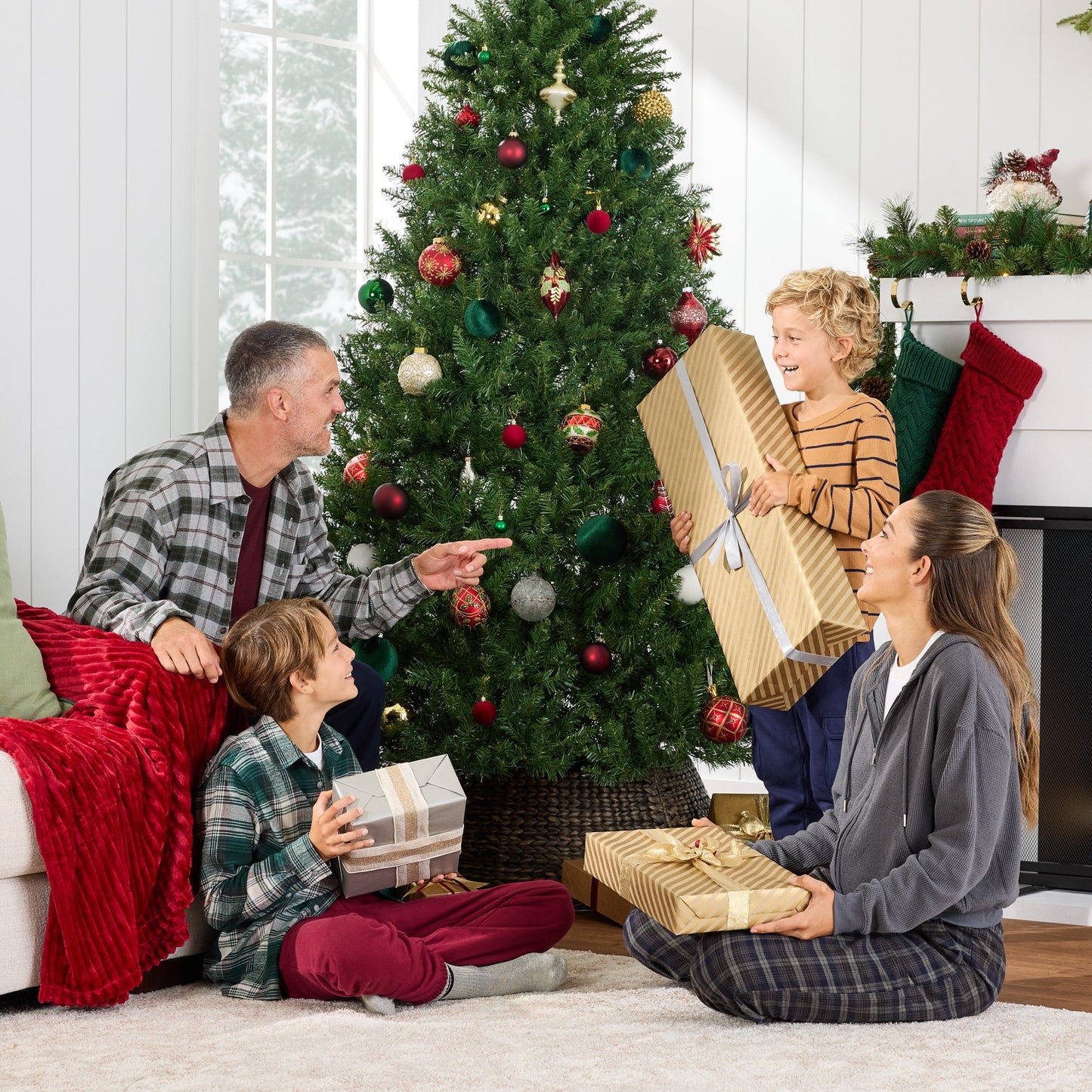 Hinged Douglas Fir Artificial Christmas Tree with Metal Stand
