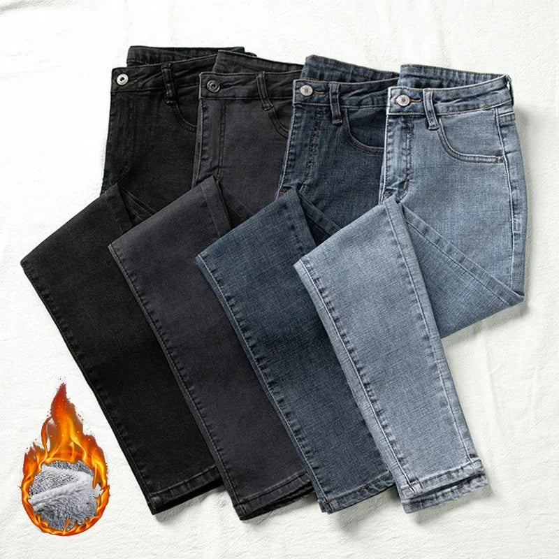 Winter Lady High Waist Thermal Plush Basic Jeans Girls Fashion Snow Warm Velvet Denim Trousers Female Straight Leg Casual Pants