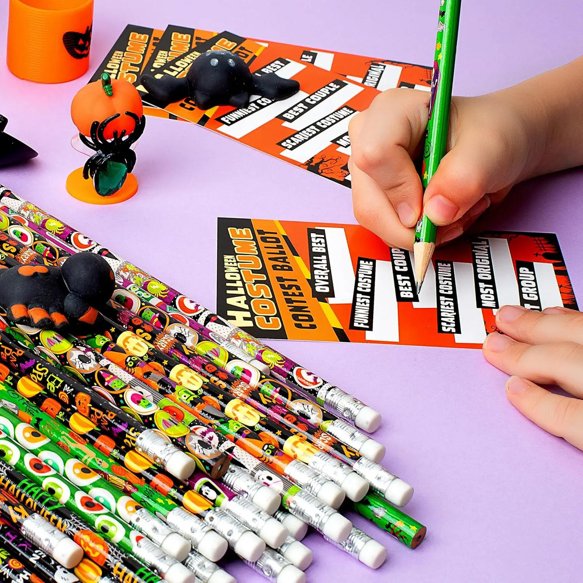 Halloween Pencil Assortment with Eraser Creative Basswood Pencils Halloween Themed Stationery Pencils Party Favors Kids Gifts
