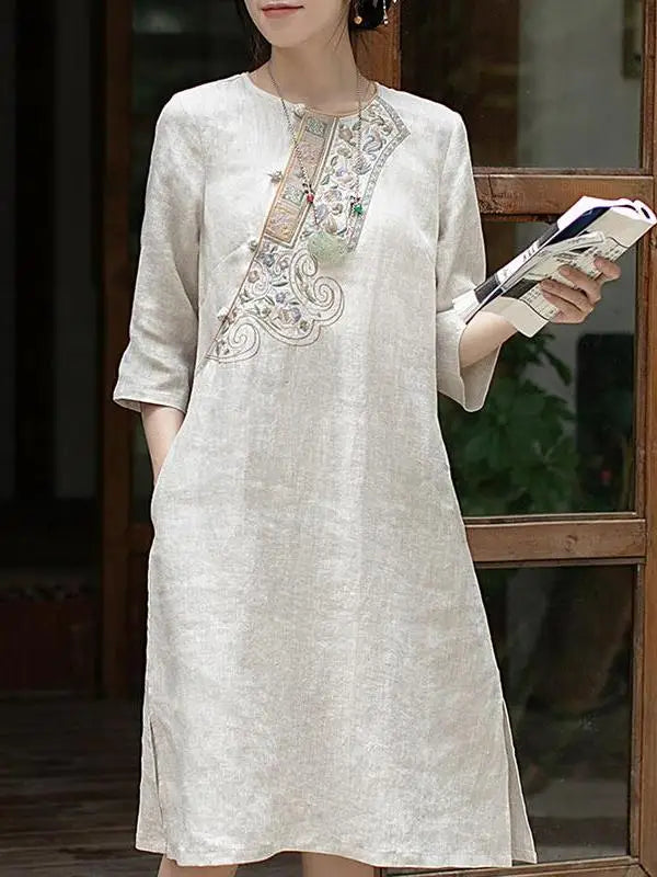 Dress Retro Embroidered Cotton Linen One-Piece Dress with Button Detail Lightweight Chinese Style Tea Costume Women's Dress