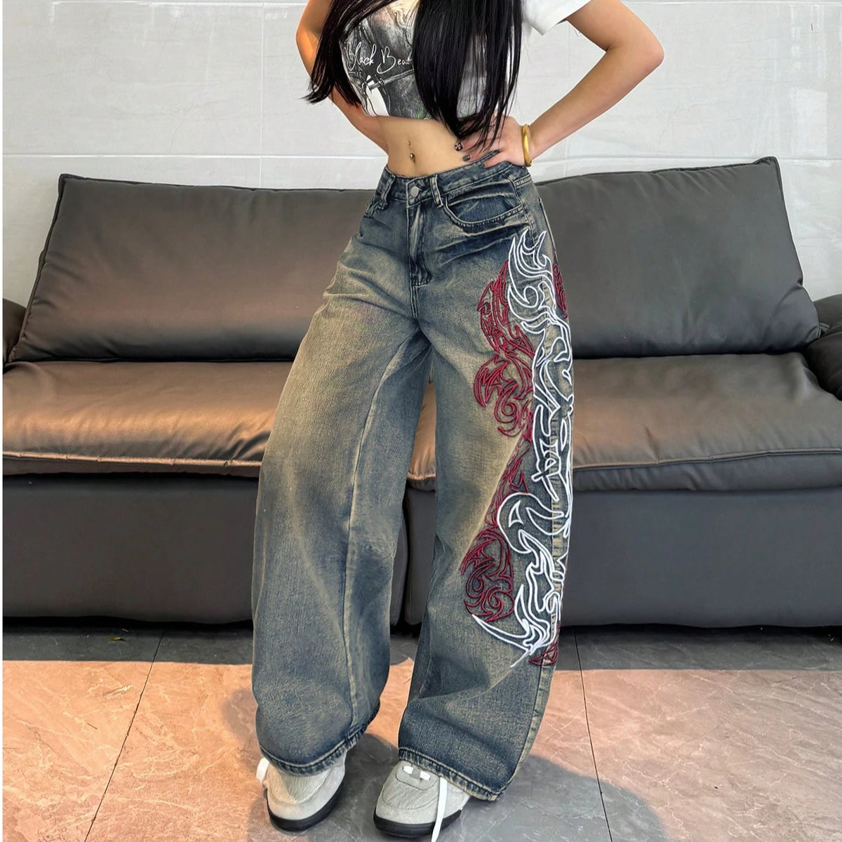 Jeans American Street Hot Item Women Vintage Mud Washed Wide Leg Jeans Abstract Side Embroidery High Waist Baggy Y2K Spicy Pants