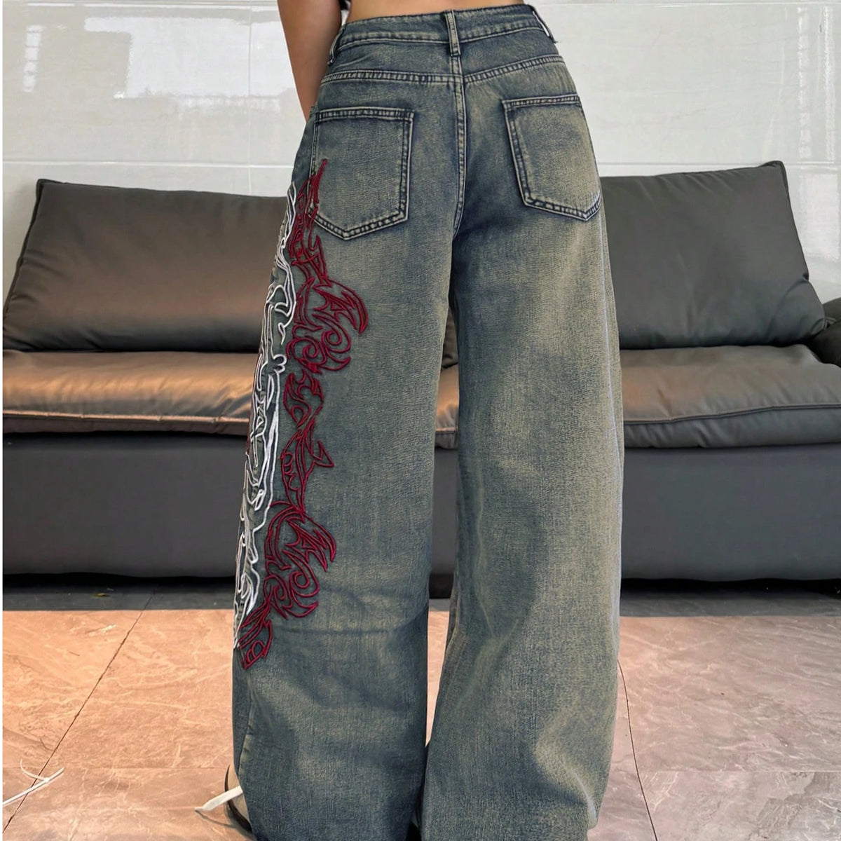 Jeans American Street Hot Item Women Vintage Mud Washed Wide Leg Jeans Abstract Side Embroidery High Waist Baggy Y2K Spicy Pants