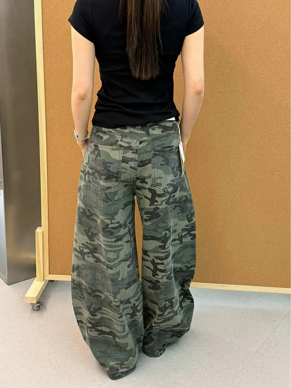 American Retro Rhinestone Wide Leg Camouflage Jeans Men Women Casual Loose Fit Long Pants Micro Flared Low Waist Denim