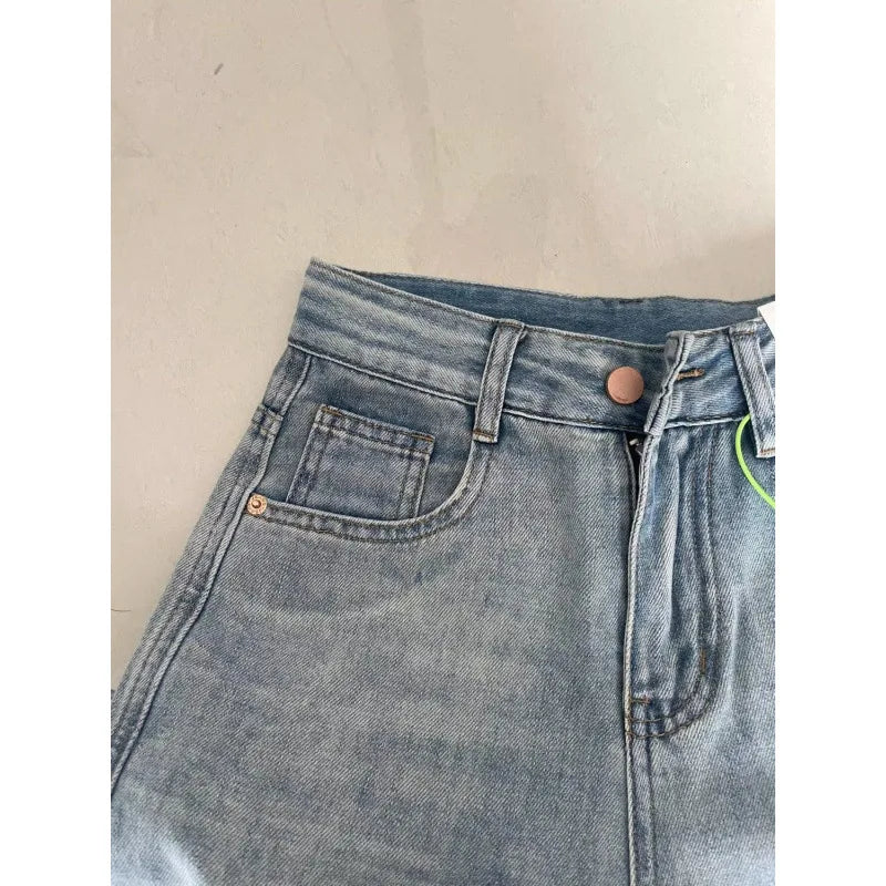Women Jeans Lady Straight-leg Pants Light-colored Pocket High-waist Jeans Girl Student Loose Straight-leg Pants Slimming jeans
