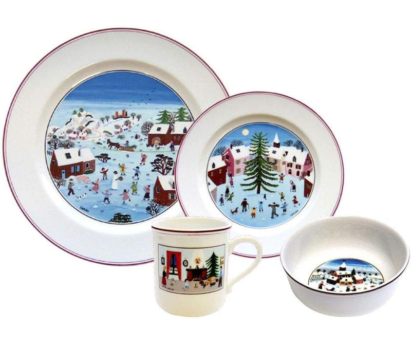 Villeroy & Boch Naif Christmas 4 Piece Porcelain China Dinnerware Set. Service for 1