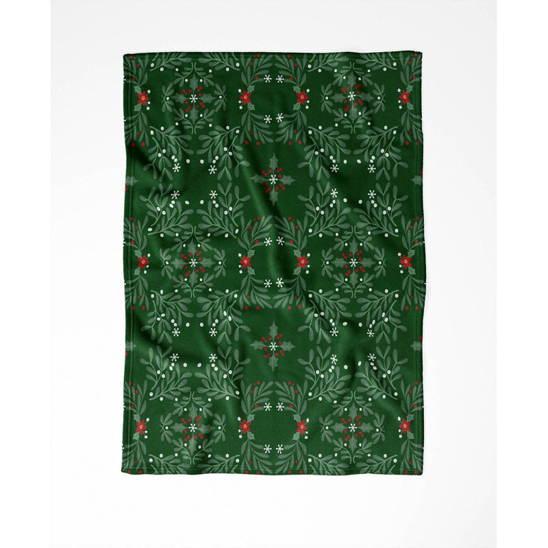 Winter Mistletoe Holiday Velveteen Throw