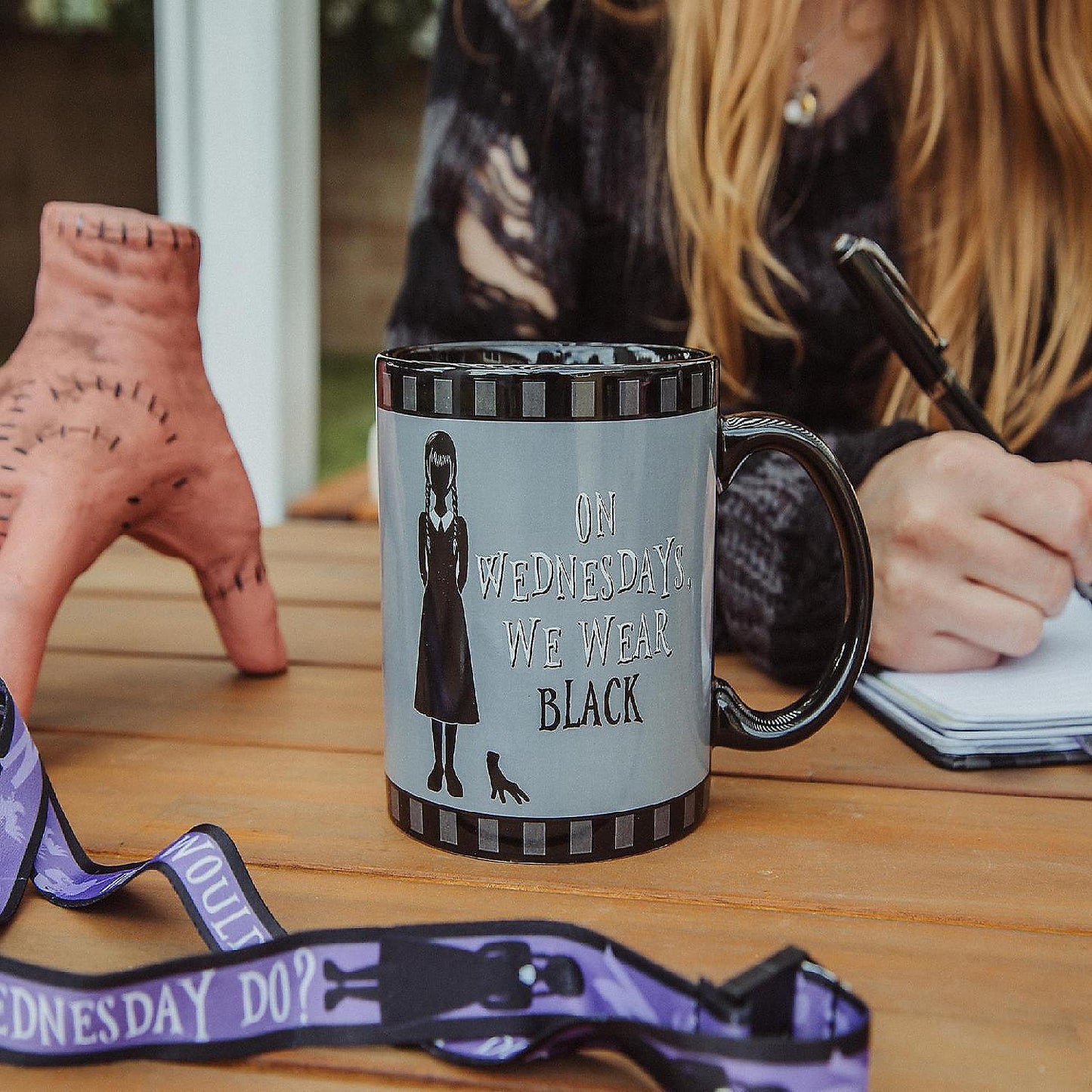 Addams Family Wednesday "On Wednesdays, We Wear Black" 20-Ounce Ceramic Mug | USA Decoration®