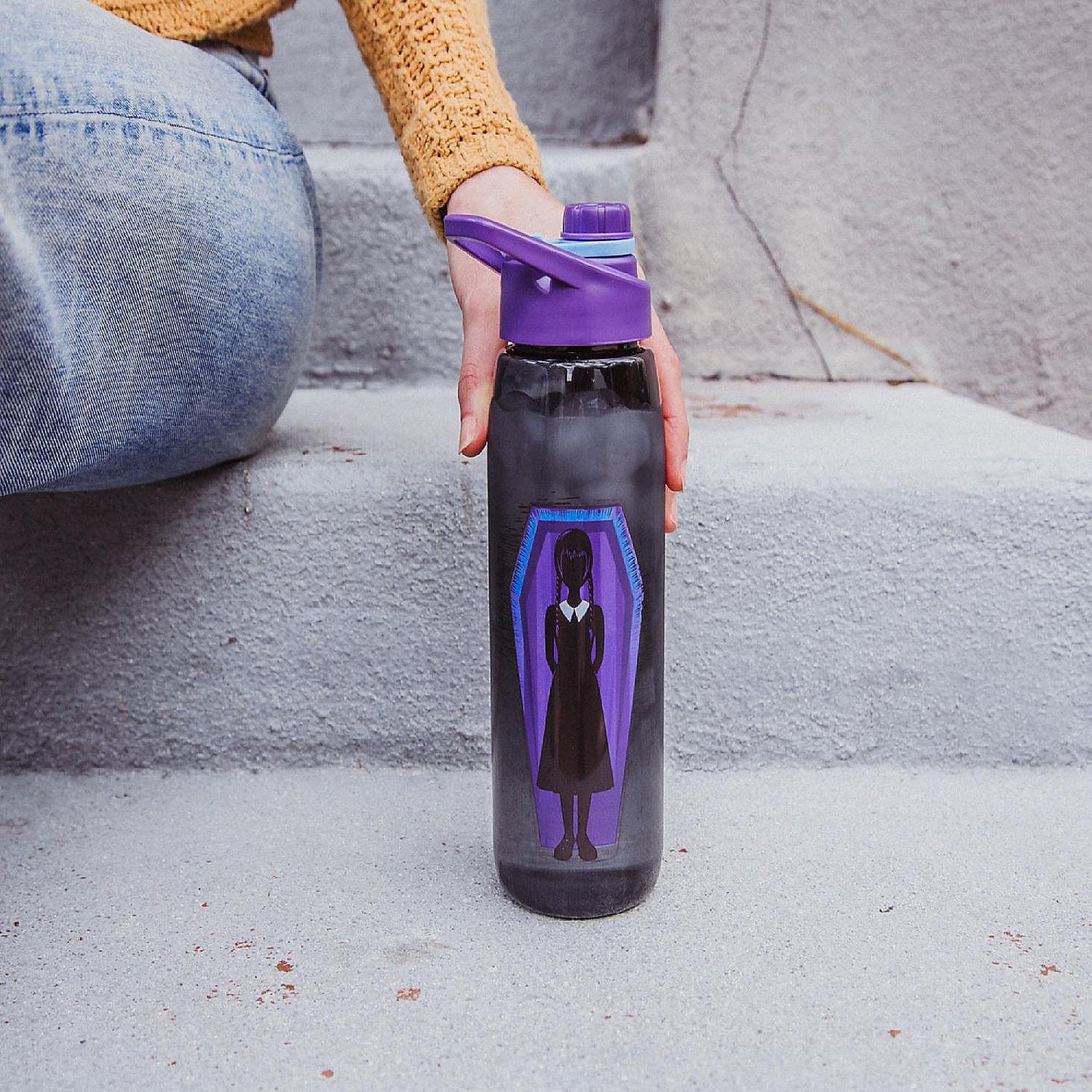 Addams Family "What Would Wednesday Do?" Water Bottle With Screw-Top Lid | USA Decoration®