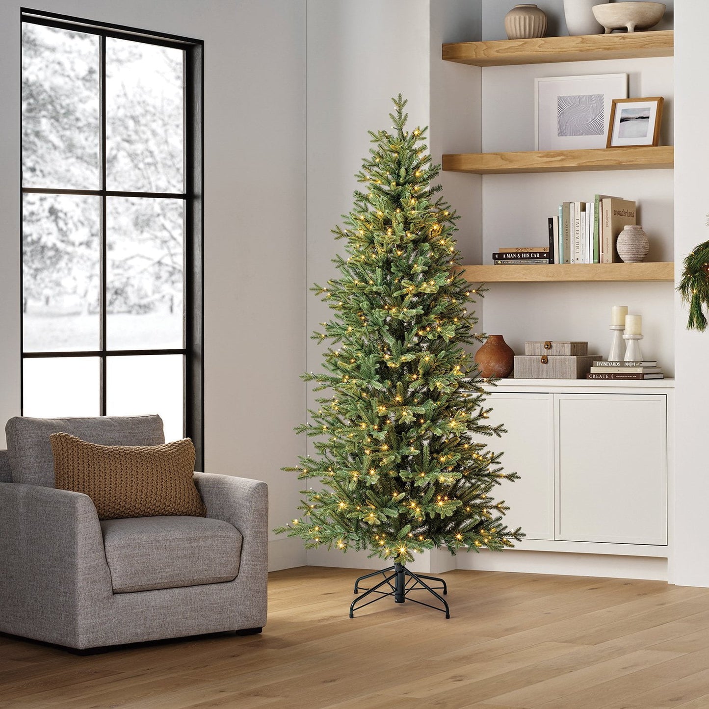 Member's Mark 7' Slim Linden Fir Pre-Lit Christmas Tree | USA Decoration®