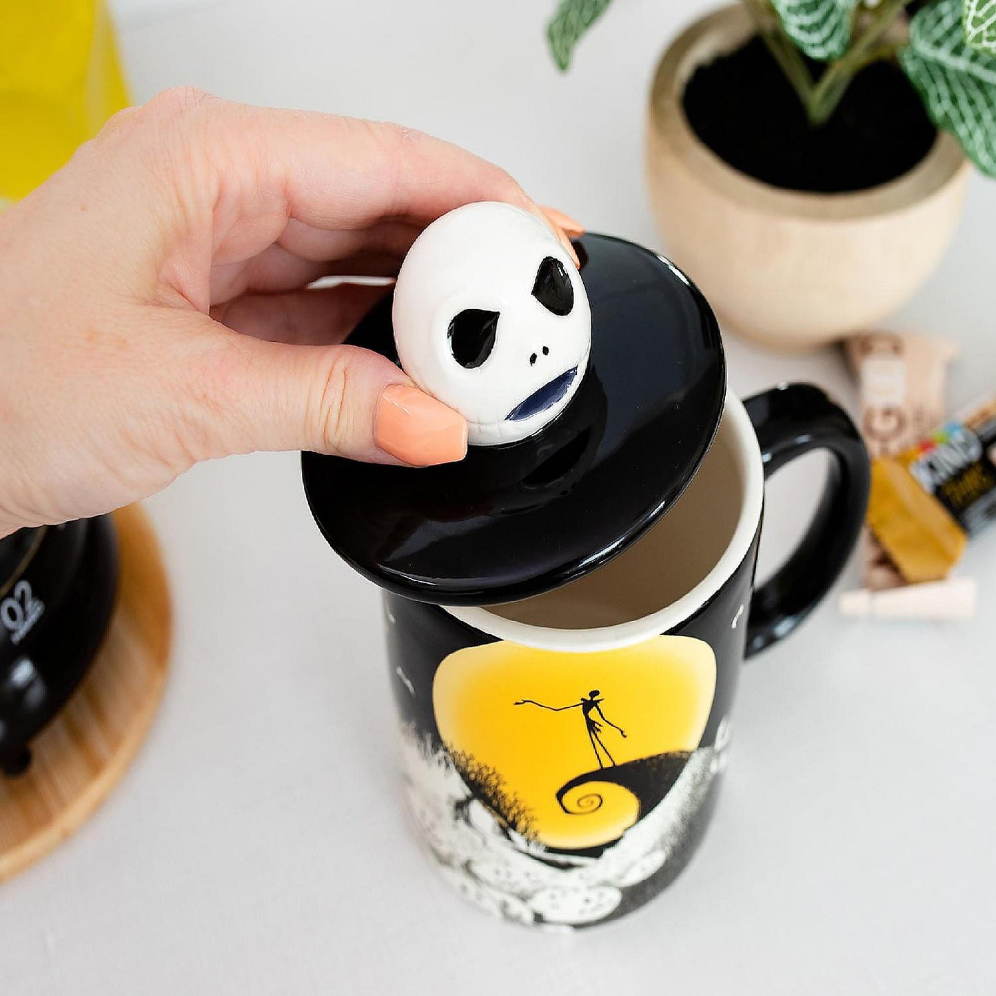 Disney The Nightmare Before Christmas Jack Ceramic Mug With Sculpted Lid | USA Decoration®