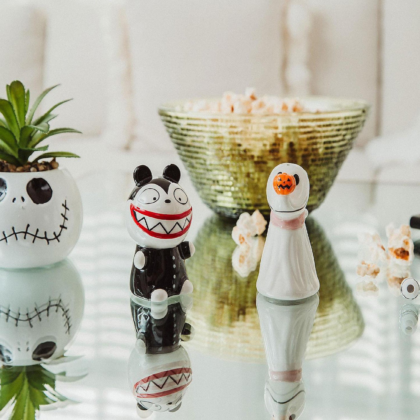 Disney The Nightmare Before Christmas Zero and Teddy Salt and Pepper Shaker Set | USA Decoration®