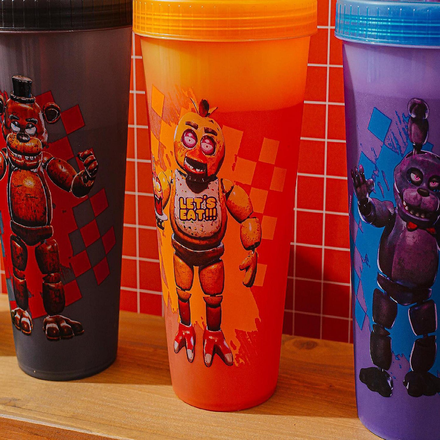 Five Nights At Freddy's 4-Piece Color-Changing Plastic Tumbler Set | USA Decoration®