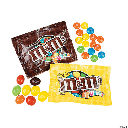 2 lbs. M&M’s® Fun Size Milk Chocolate Peanut Candy Mix - 48 Pc. | USA Decoration®