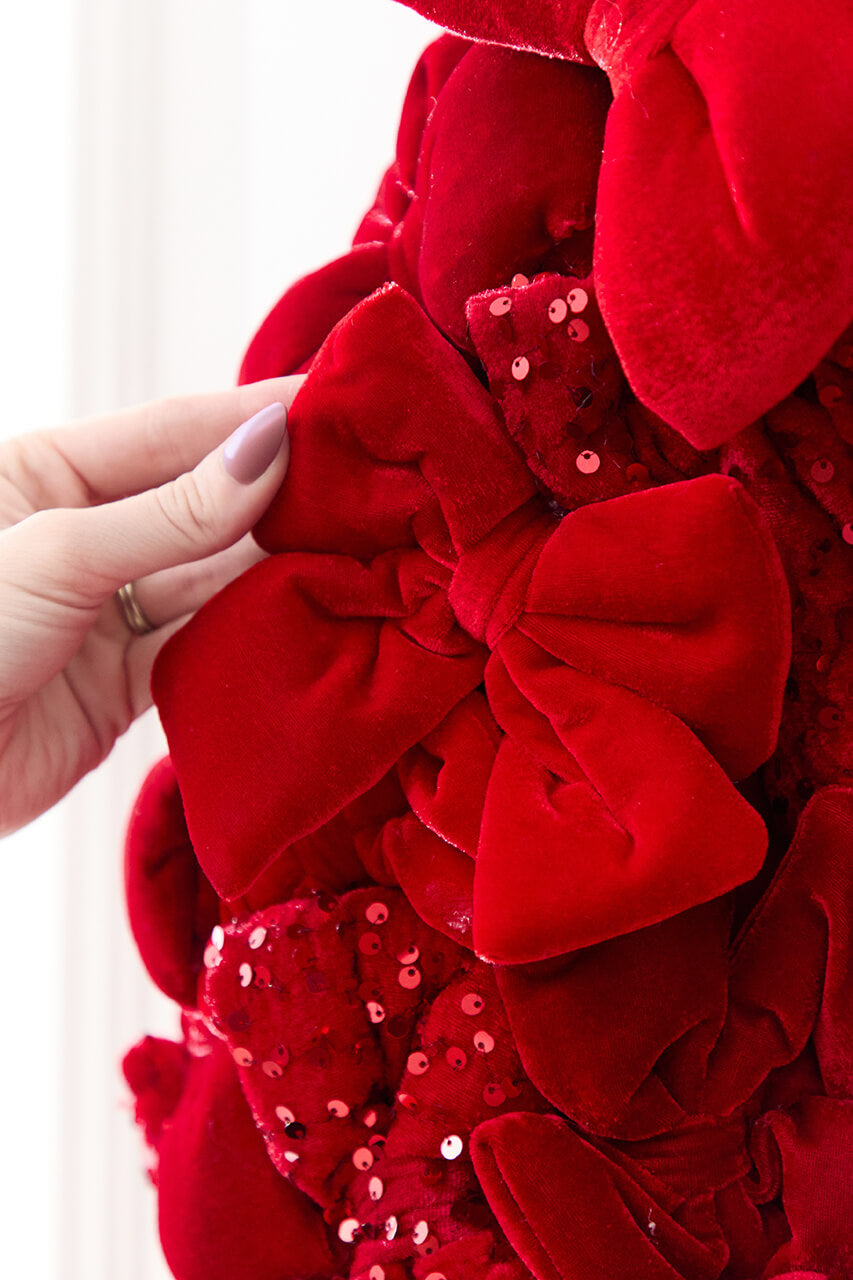 30" Red Velvet Sequin Bow Wreath