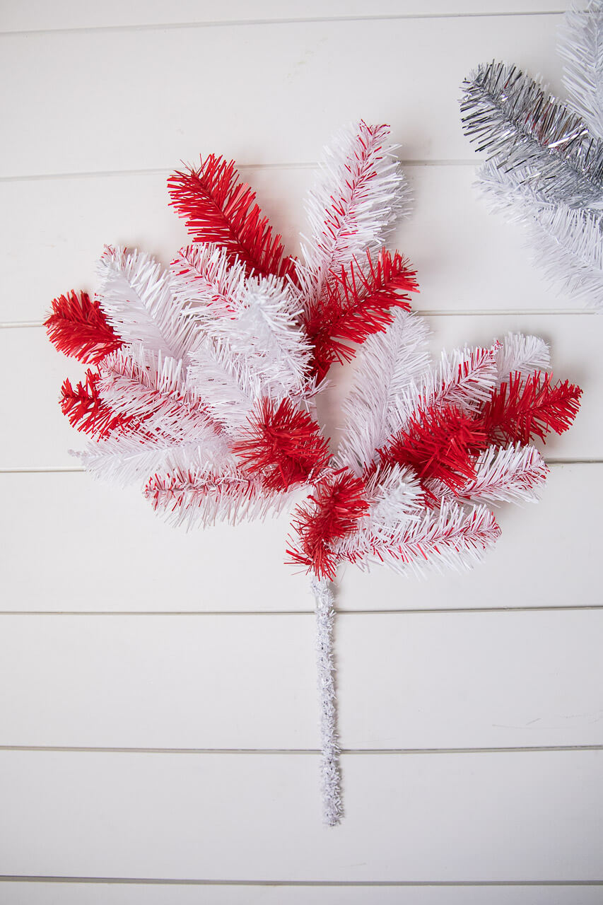 21” Caprico PVC Spray - Red & White