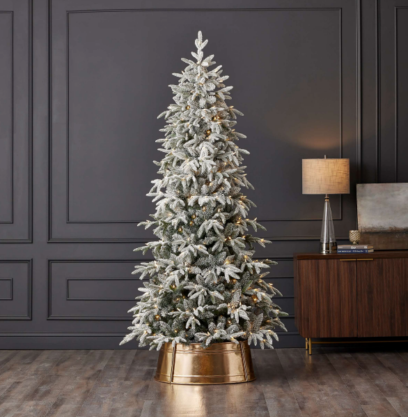 7.5' Shadow Woods Flocked Spruce Tree with 400 Warm White LED Lights
